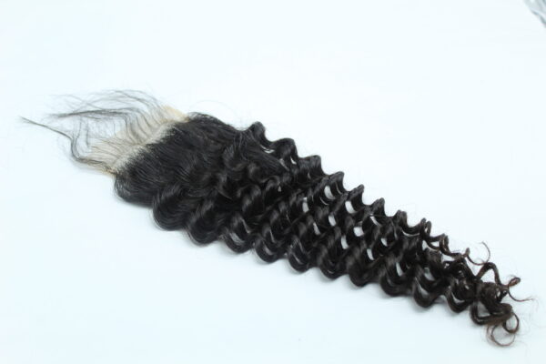Grandiose Beauty - Brazilian deep wave closure